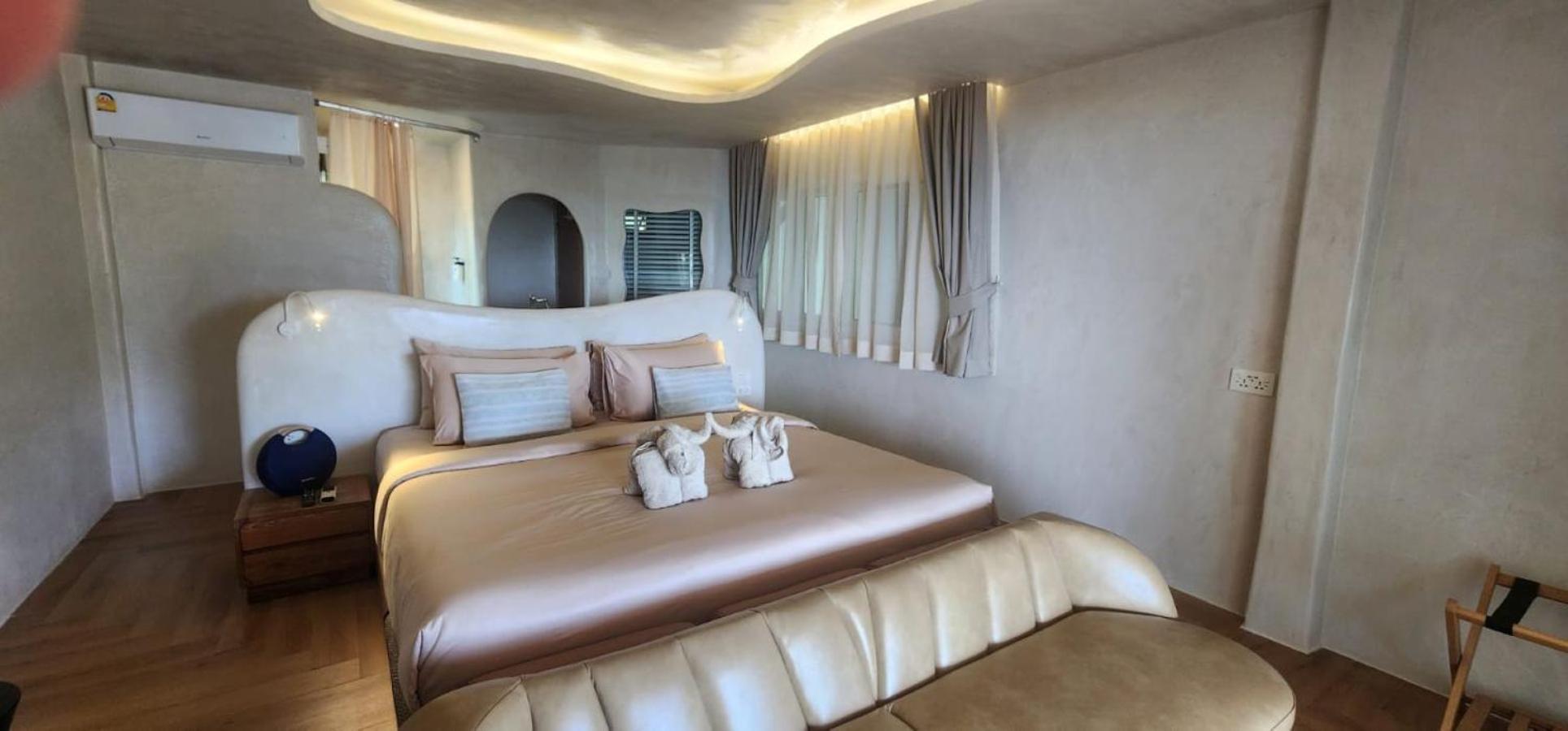 Hotel The Rock Samui 4*